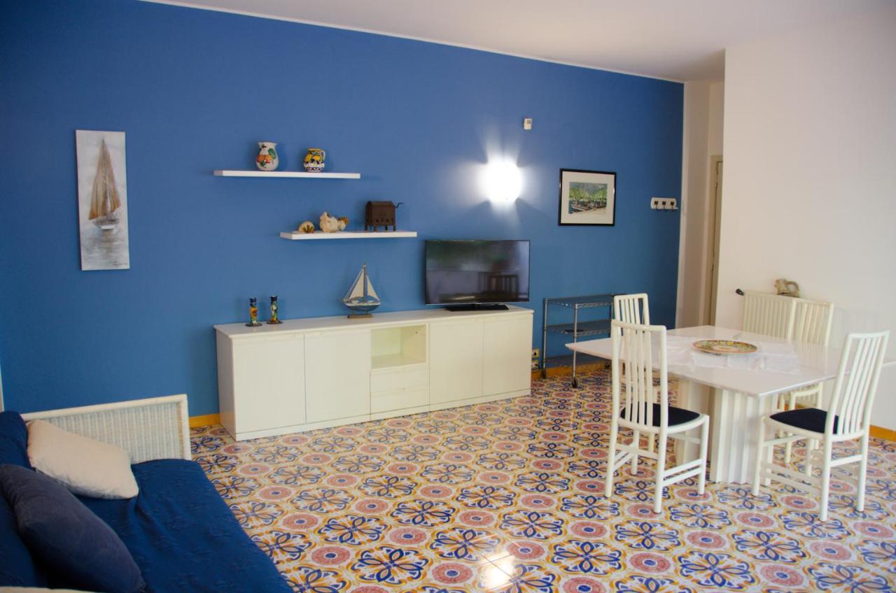 Sea Breeze Acitrezza Διαμέρισμα Aci Castello Εξωτερικό φωτογραφία