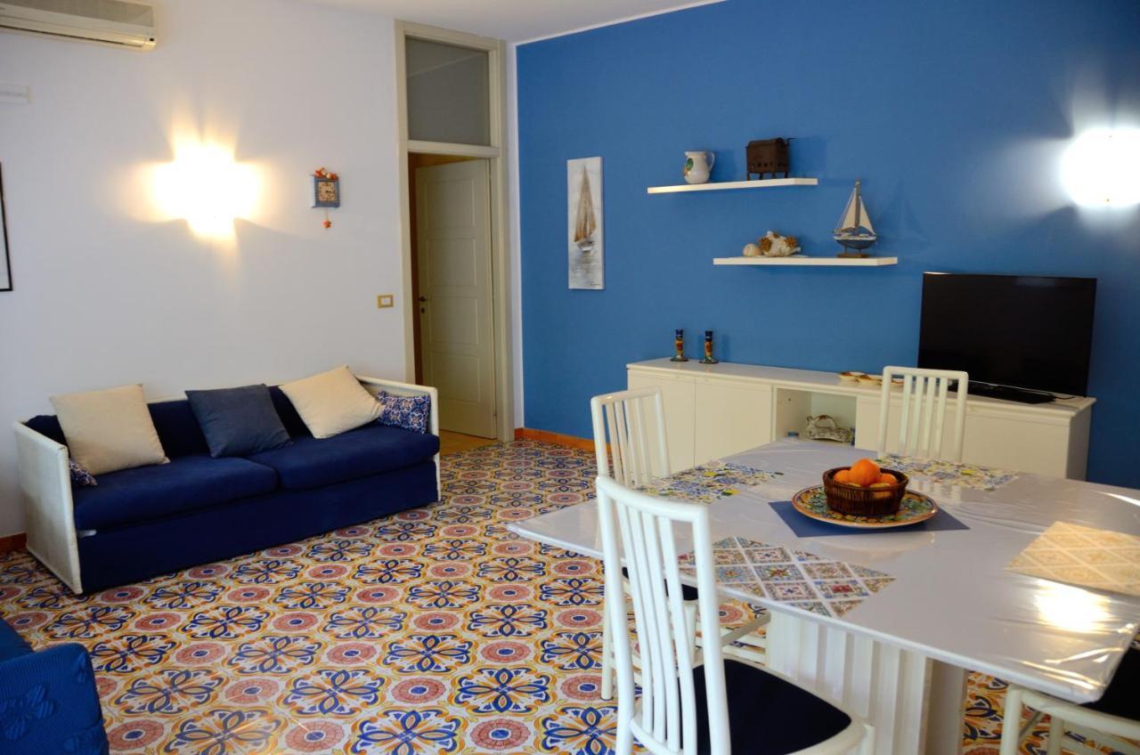 Sea Breeze Acitrezza Διαμέρισμα Aci Castello Εξωτερικό φωτογραφία