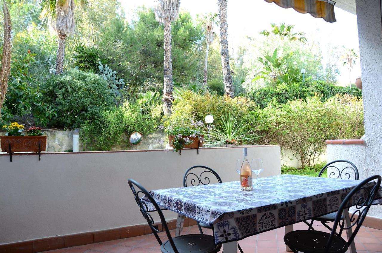 Sea Breeze Acitrezza Διαμέρισμα Aci Castello Εξωτερικό φωτογραφία